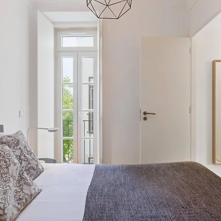 Fantastic Duplex In Private At Graca * 리스본
