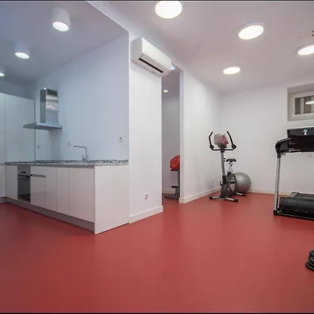 Fantastic Duplex In Private At Graca 아파트 *